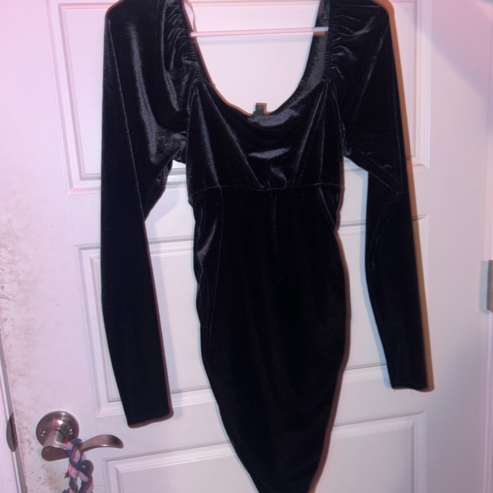 Elegant Black Velvet Dress
